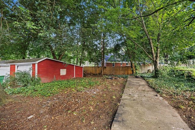 261 E Emmett Street, Battle Creek, MI 49017