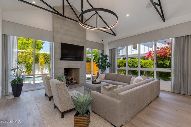 4416 N 37TH Way, Phoenix, AZ 85018