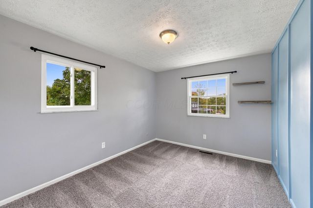5449 Timberlake Circle, Orient, OH 43146