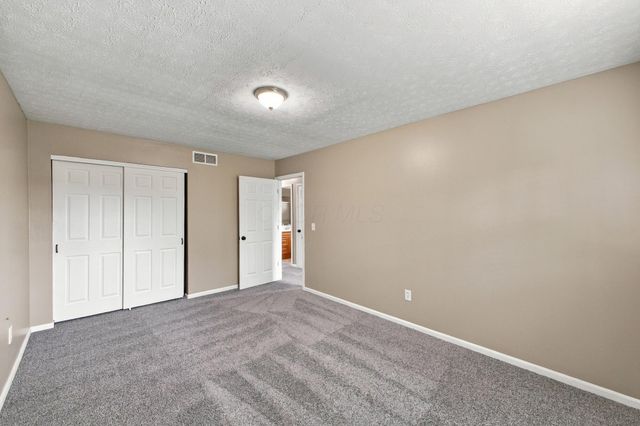 5449 Timberlake Circle, Orient, OH 43146