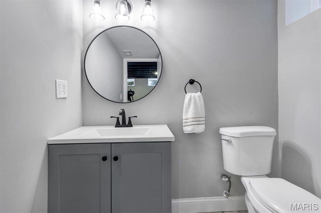 1225 Cheshire Lane, Webster Groves, MO 63119