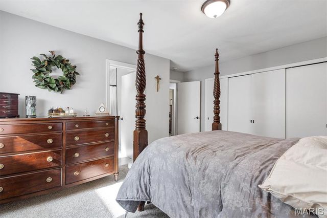 1225 Cheshire Lane, Webster Groves, MO 63119