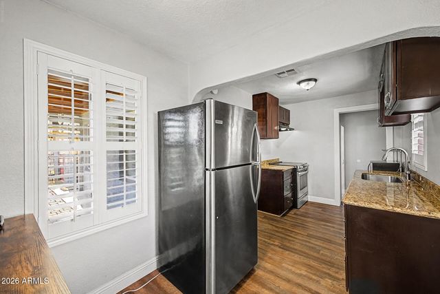2638 E WILLETTA Street, Phoenix, AZ 85008