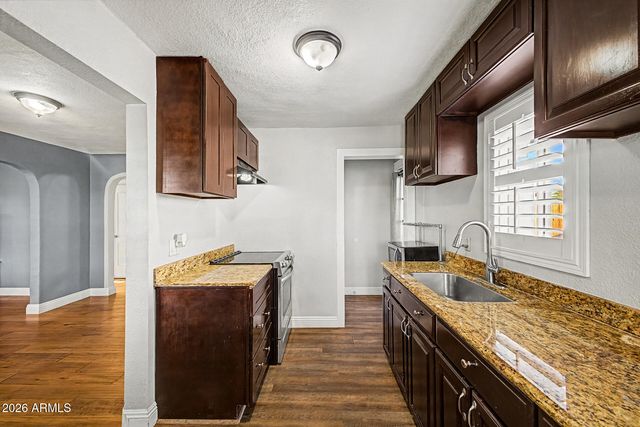 2638 E WILLETTA Street, Phoenix, AZ 85008