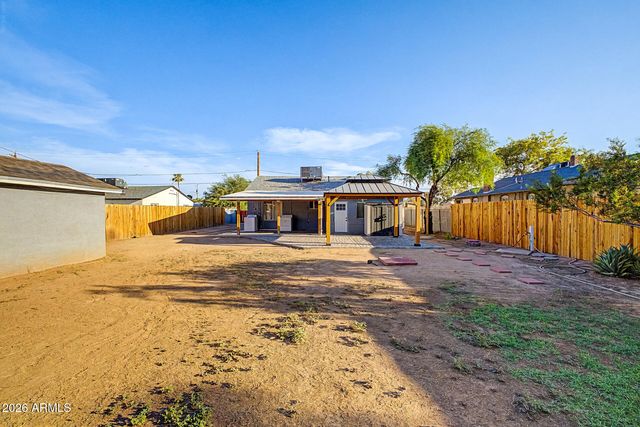 2638 E WILLETTA Street, Phoenix, AZ 85008