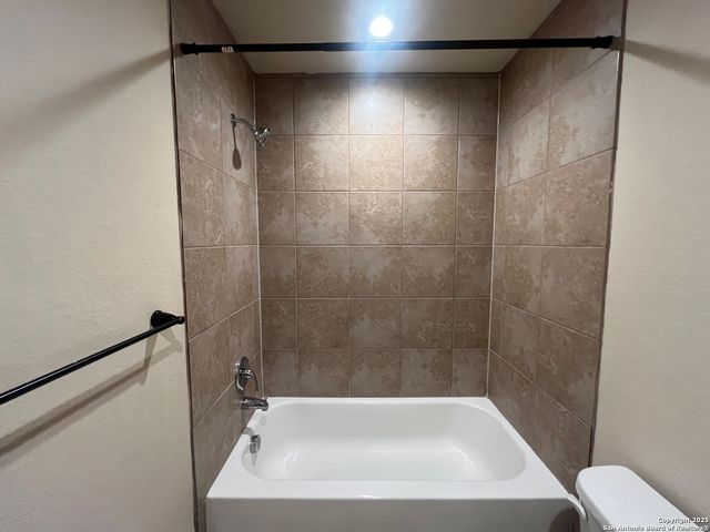 6002 Jax Way Unit 103, San Antonio, TX 78244