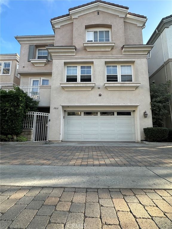 7832 Daisy Circle, Huntington Beach, CA 92648 — exterior