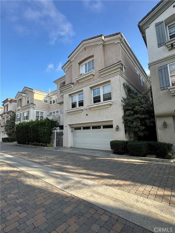 7832 Daisy Circle, Huntington Beach, CA 92648 — photo 2