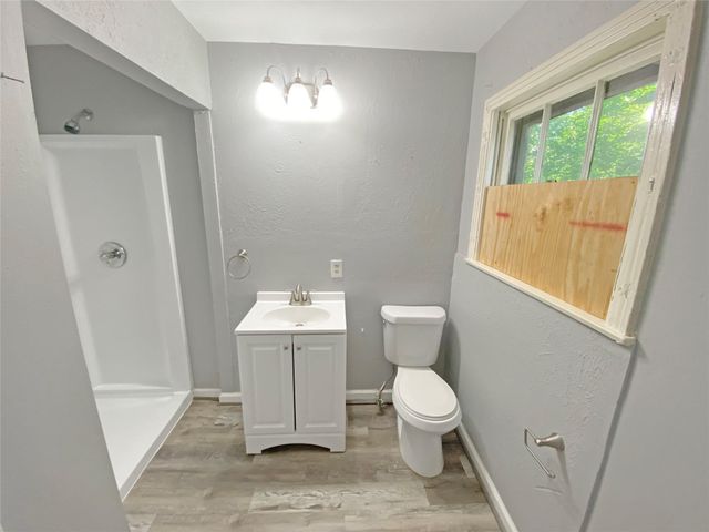 506 Azalea Drive, La Marque, TX 77568