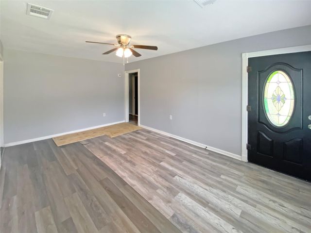 506 Azalea Drive, La Marque, TX 77568