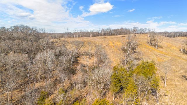 1244 E Jefferson St, Pulaski, TN 38478