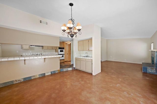 1305 E Rosarito Way, Palm Springs, CA 92262