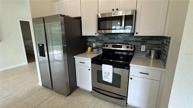 11074 CARNEGIE AVENUE, Englewood, FL 34224