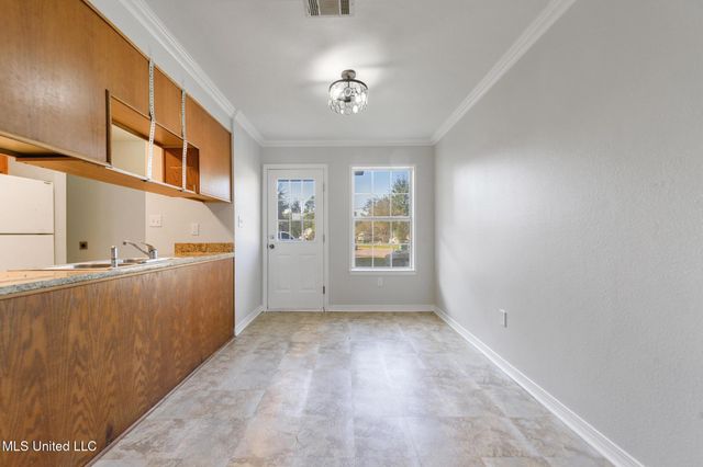 10479 Cal Lane, Gulfport, MS 39503