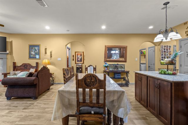 816 Elmo Drive, Seagoville, TX 75159