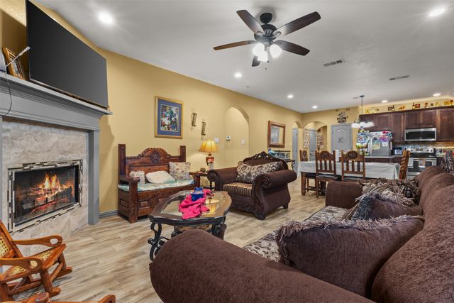 816 Elmo Drive, Seagoville, TX 75159