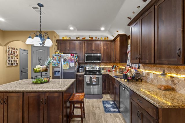 816 Elmo Drive, Seagoville, TX 75159