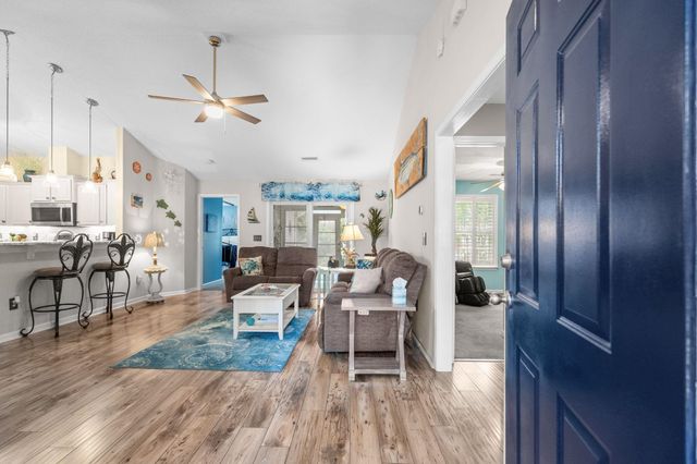 606 Leprachaun Ln., Murrells Inlet, SC 29576