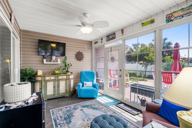 606 Leprachaun Ln., Murrells Inlet, SC 29576