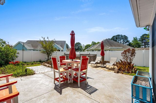 606 Leprachaun Ln., Murrells Inlet, SC 29576
