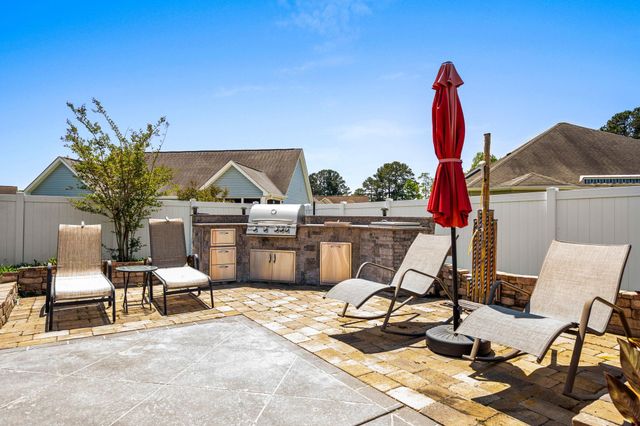 606 Leprachaun Ln., Murrells Inlet, SC 29576