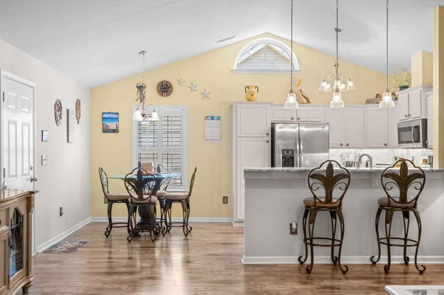 606 Leprachaun Ln., Murrells Inlet, SC 29576