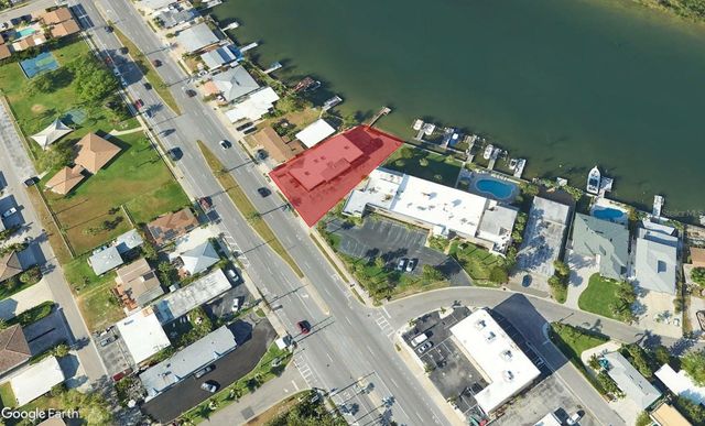 18205 GULF BOULEVARD, Redington Shores, FL 33708