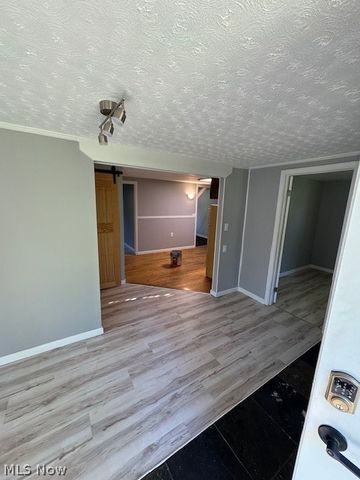 12484 Jackson Drive, Burton, OH 44021