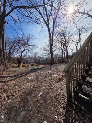 3516 Maywood Avenue, St Louis, MO 63121