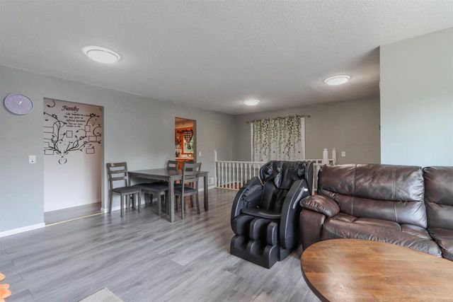 621 WISCONSIN STREET, Wisconsin Rapids, WI 54494