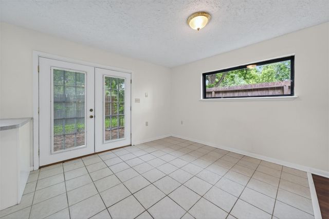 418 Texas Street, Tomball, TX 77375