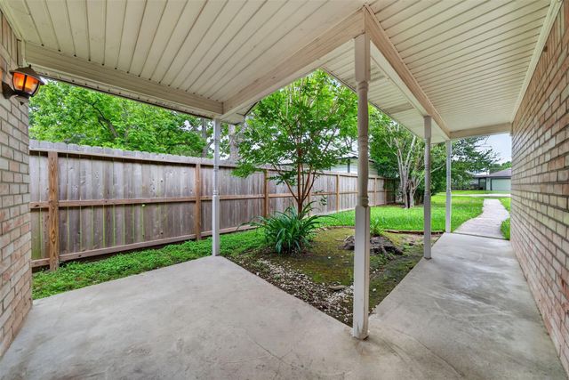 418 Texas Street, Tomball, TX 77375