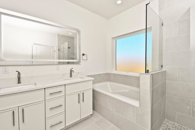 845 S Black Sands Avenue, Nixa, MO 65714