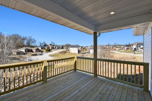 845 S Black Sands Avenue, Nixa, MO 65714