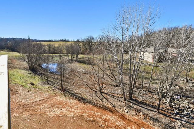 845 S Black Sands Avenue, Nixa, MO 65714