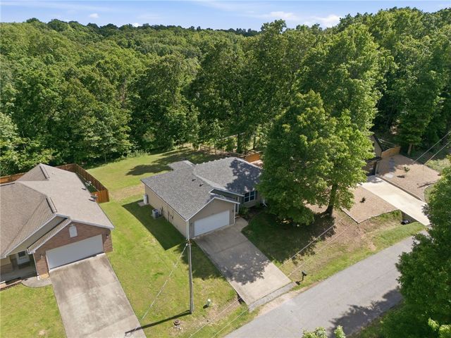 39 Bridlington Drive, Bella Vista, AR 72714