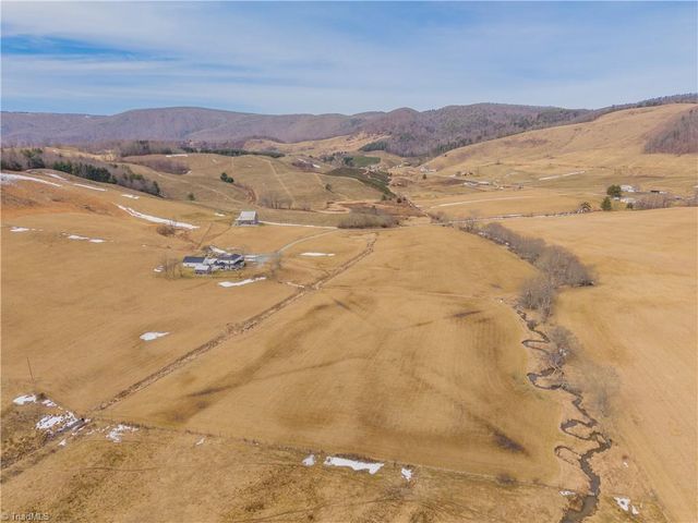 5297 Comers Rock Road, Elk Creek, VA 24326