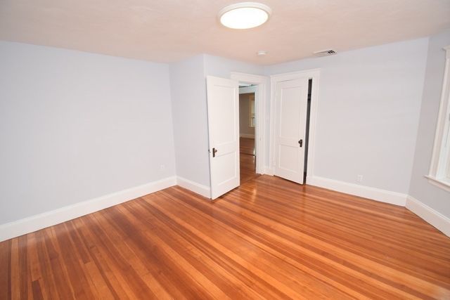 1133 Beacon 2, Newton, MA 02461