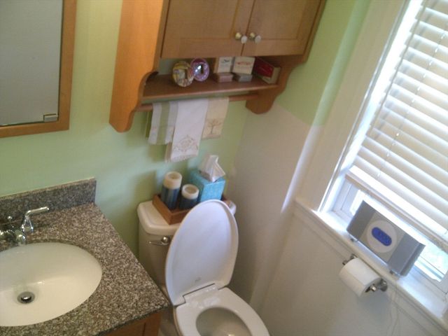 1133 Beacon 2, Newton, MA 02461