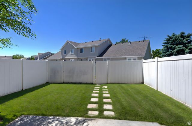 3155 W DAVENCOURT LOOP, Lehi, UT 84043