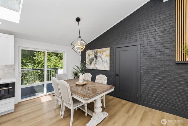 13227 Lake Kathleen Road SE, Renton, WA 98059