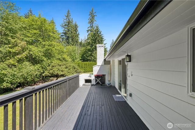 13227 Lake Kathleen Road SE, Renton, WA 98059