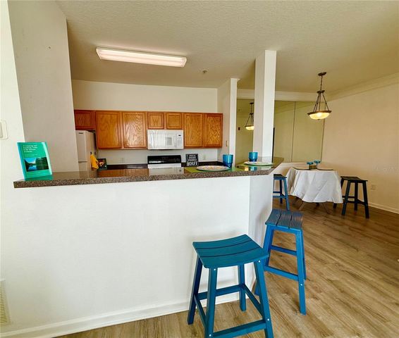 4802 51ST STREET W 623, Bradenton, FL 34210