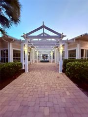 4802 51ST STREET W 623, Bradenton, FL 34210