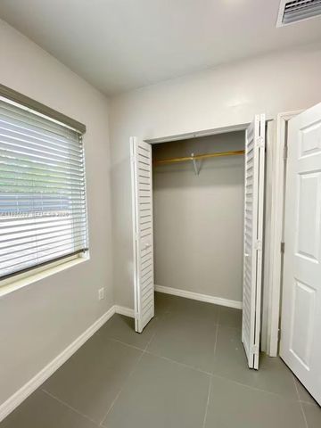 60 NE 78th St Front, Miami, FL 33138