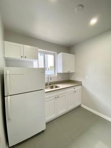 60 NE 78th St Front, Miami, FL 33138