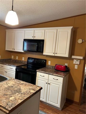 5754 Boxwood Drive, Semmes, AL 36575