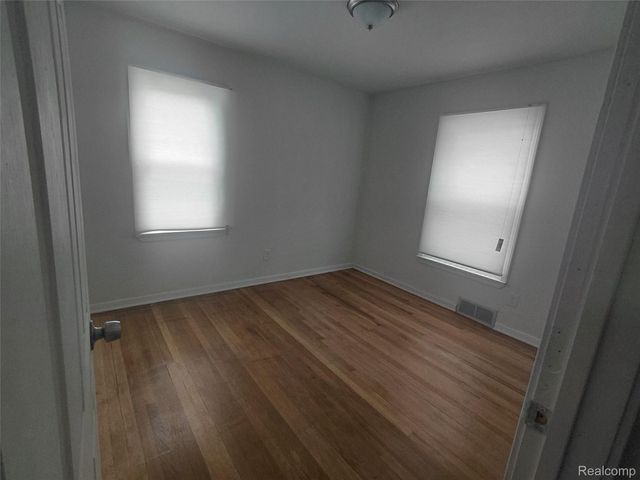 20120 Mark Twain Street, Detroit, MI 48235