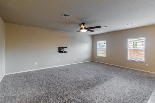 137 Moulins LN, Georgetown, TX 78626
