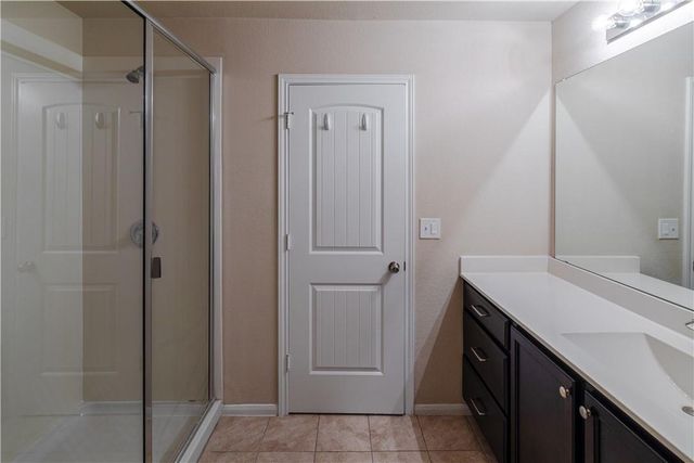 137 Moulins LN, Georgetown, TX 78626